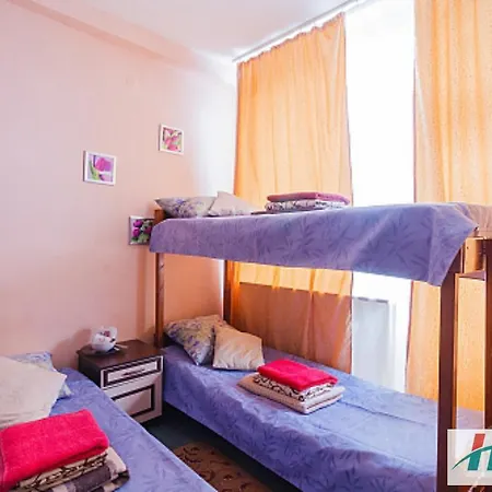 I.hotel Ξενοδοχείο *